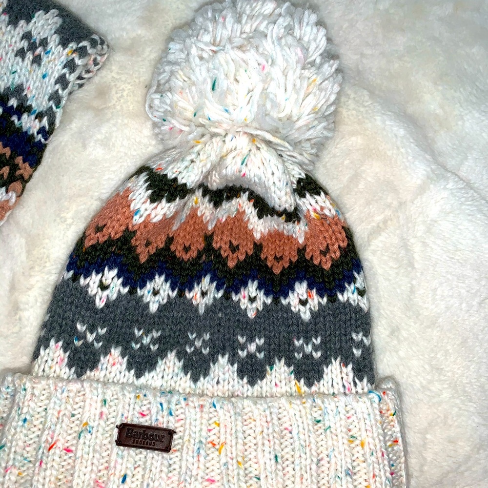 Barbour Skandi Pom Hat & Scarf Set BRAND NEW